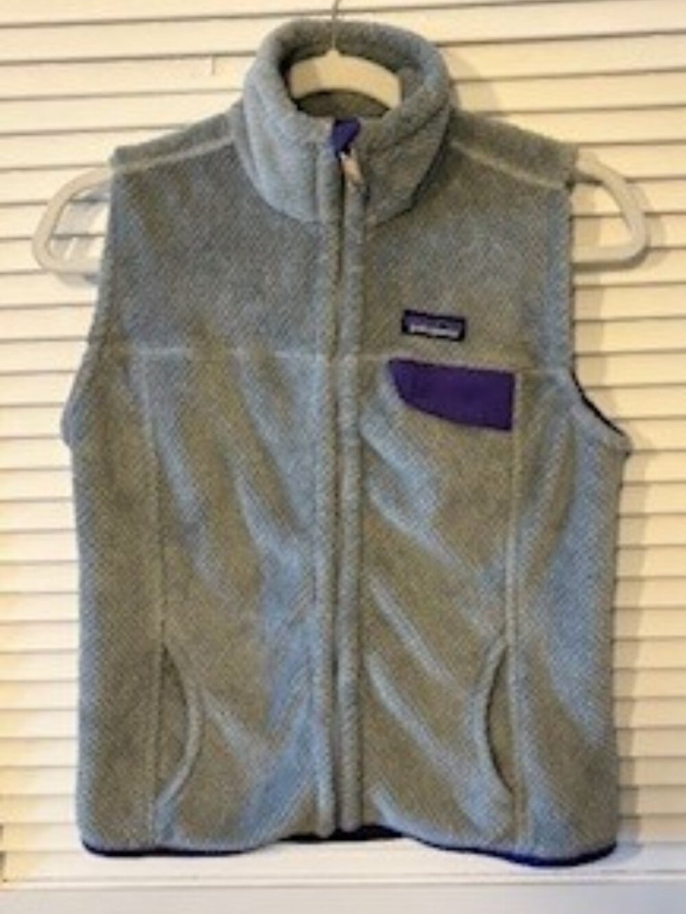 Patagonia Women's Re-Tool Vest- Small- Grey/Purple accents